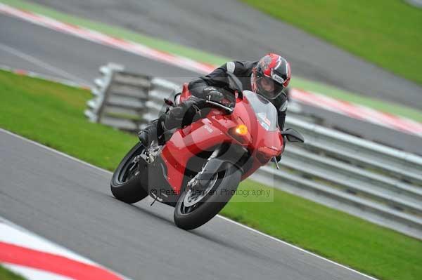 Motorcycle action photographs;Trackday digital images;brands;brands hatch photographs;event digital images;eventdigitalimages;motor racing london;no limits trackday;peter wileman photography;trackday;trackday photos