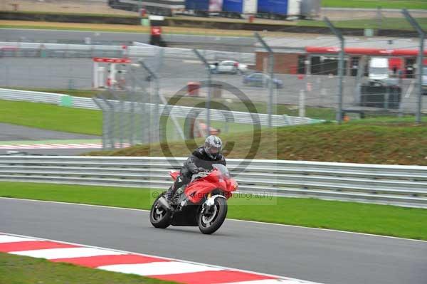 Motorcycle action photographs;Trackday digital images;brands;brands hatch photographs;event digital images;eventdigitalimages;motor racing london;no limits trackday;peter wileman photography;trackday;trackday photos