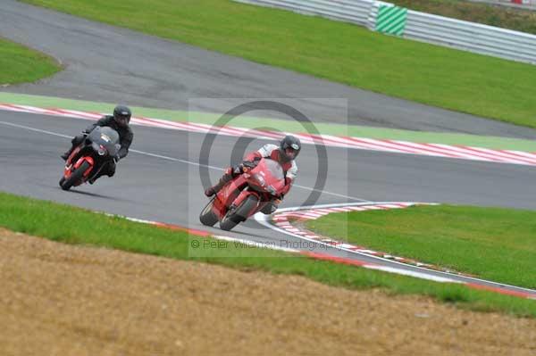 Motorcycle action photographs;Trackday digital images;brands;brands hatch photographs;event digital images;eventdigitalimages;motor racing london;no limits trackday;peter wileman photography;trackday;trackday photos