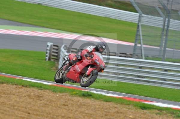 Motorcycle action photographs;Trackday digital images;brands;brands hatch photographs;event digital images;eventdigitalimages;motor racing london;no limits trackday;peter wileman photography;trackday;trackday photos