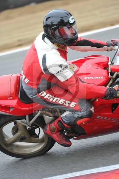 Motorcycle action photographs;Trackday digital images;brands;brands hatch photographs;event digital images;eventdigitalimages;motor racing london;no limits trackday;peter wileman photography;trackday;trackday photos