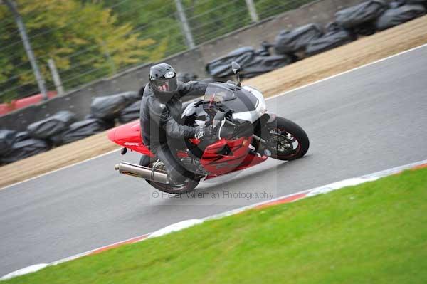 Motorcycle action photographs;Trackday digital images;brands;brands hatch photographs;event digital images;eventdigitalimages;motor racing london;no limits trackday;peter wileman photography;trackday;trackday photos