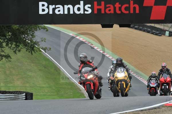 Motorcycle action photographs;Trackday digital images;brands;brands hatch photographs;event digital images;eventdigitalimages;motor racing london;no limits trackday;peter wileman photography;trackday;trackday photos