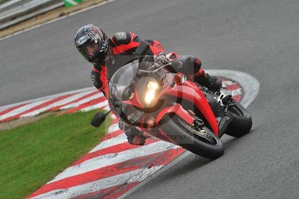 Motorcycle action photographs;Trackday digital images;brands;brands hatch photographs;event digital images;eventdigitalimages;motor racing london;no limits trackday;peter wileman photography;trackday;trackday photos