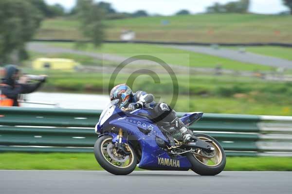 Mallory park Leicestershire;Mallory park photographs;Motorcycle action photographs;event digital images;eventdigitalimages;mallory park;no limits trackday;peter wileman photography;trackday;trackday digital images;trackday photos