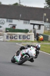 Mallory-park-Leicestershire;Mallory-park-photographs;Motorcycle-action-photographs;event-digital-images;eventdigitalimages;mallory-park;no-limits-trackday;peter-wileman-photography;trackday;trackday-digital-images;trackday-photos