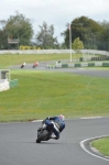 Mallory-park-Leicestershire;Mallory-park-photographs;Motorcycle-action-photographs;event-digital-images;eventdigitalimages;mallory-park;no-limits-trackday;peter-wileman-photography;trackday;trackday-digital-images;trackday-photos