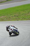 Mallory-park-Leicestershire;Mallory-park-photographs;Motorcycle-action-photographs;event-digital-images;eventdigitalimages;mallory-park;no-limits-trackday;peter-wileman-photography;trackday;trackday-digital-images;trackday-photos