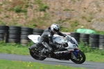 Mallory-park-Leicestershire;Mallory-park-photographs;Motorcycle-action-photographs;event-digital-images;eventdigitalimages;mallory-park;no-limits-trackday;peter-wileman-photography;trackday;trackday-digital-images;trackday-photos