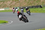 Mallory-park-Leicestershire;Mallory-park-photographs;Motorcycle-action-photographs;event-digital-images;eventdigitalimages;mallory-park;no-limits-trackday;peter-wileman-photography;trackday;trackday-digital-images;trackday-photos