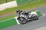 Mallory-park-Leicestershire;Mallory-park-photographs;Motorcycle-action-photographs;event-digital-images;eventdigitalimages;mallory-park;no-limits-trackday;peter-wileman-photography;trackday;trackday-digital-images;trackday-photos