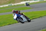 Mallory-park-Leicestershire;Mallory-park-photographs;Motorcycle-action-photographs;event-digital-images;eventdigitalimages;mallory-park;no-limits-trackday;peter-wileman-photography;trackday;trackday-digital-images;trackday-photos