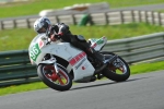 Mallory-park-Leicestershire;Mallory-park-photographs;Motorcycle-action-photographs;event-digital-images;eventdigitalimages;mallory-park;no-limits-trackday;peter-wileman-photography;trackday;trackday-digital-images;trackday-photos