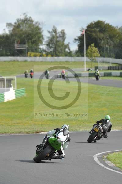 Mallory park Leicestershire;Mallory park photographs;Motorcycle action photographs;event digital images;eventdigitalimages;mallory park;no limits trackday;peter wileman photography;trackday;trackday digital images;trackday photos