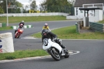 Mallory-park-Leicestershire;Mallory-park-photographs;Motorcycle-action-photographs;event-digital-images;eventdigitalimages;mallory-park;no-limits-trackday;peter-wileman-photography;trackday;trackday-digital-images;trackday-photos