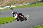 Mallory-park-Leicestershire;Mallory-park-photographs;Motorcycle-action-photographs;event-digital-images;eventdigitalimages;mallory-park;no-limits-trackday;peter-wileman-photography;trackday;trackday-digital-images;trackday-photos