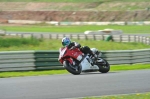 Mallory-park-Leicestershire;Mallory-park-photographs;Motorcycle-action-photographs;event-digital-images;eventdigitalimages;mallory-park;no-limits-trackday;peter-wileman-photography;trackday;trackday-digital-images;trackday-photos