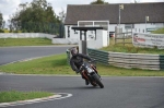 Mallory-park-Leicestershire;Mallory-park-photographs;Motorcycle-action-photographs;event-digital-images;eventdigitalimages;mallory-park;no-limits-trackday;peter-wileman-photography;trackday;trackday-digital-images;trackday-photos