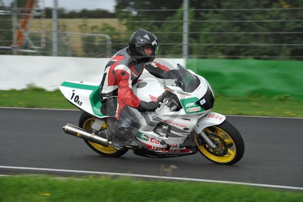 Mallory park Leicestershire;Mallory park photographs;Motorcycle action photographs;event digital images;eventdigitalimages;mallory park;no limits trackday;peter wileman photography;trackday;trackday digital images;trackday photos