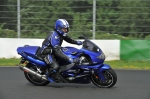 Mallory-park-Leicestershire;Mallory-park-photographs;Motorcycle-action-photographs;event-digital-images;eventdigitalimages;mallory-park;no-limits-trackday;peter-wileman-photography;trackday;trackday-digital-images;trackday-photos