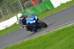 Mallory-park-Leicestershire;Mallory-park-photographs;Motorcycle-action-photographs;event-digital-images;eventdigitalimages;mallory-park;no-limits-trackday;peter-wileman-photography;trackday;trackday-digital-images;trackday-photos