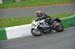 Mallory-park-Leicestershire;Mallory-park-photographs;Motorcycle-action-photographs;event-digital-images;eventdigitalimages;mallory-park;no-limits-trackday;peter-wileman-photography;trackday;trackday-digital-images;trackday-photos
