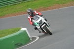 Mallory-park-Leicestershire;Mallory-park-photographs;Motorcycle-action-photographs;event-digital-images;eventdigitalimages;mallory-park;no-limits-trackday;peter-wileman-photography;trackday;trackday-digital-images;trackday-photos