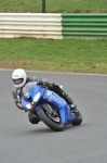 Mallory-park-Leicestershire;Mallory-park-photographs;Motorcycle-action-photographs;event-digital-images;eventdigitalimages;mallory-park;no-limits-trackday;peter-wileman-photography;trackday;trackday-digital-images;trackday-photos