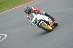 Mallory-park-Leicestershire;Mallory-park-photographs;Motorcycle-action-photographs;event-digital-images;eventdigitalimages;mallory-park;no-limits-trackday;peter-wileman-photography;trackday;trackday-digital-images;trackday-photos