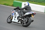 Mallory-park-Leicestershire;Mallory-park-photographs;Motorcycle-action-photographs;event-digital-images;eventdigitalimages;mallory-park;no-limits-trackday;peter-wileman-photography;trackday;trackday-digital-images;trackday-photos