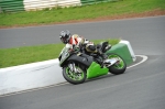Mallory-park-Leicestershire;Mallory-park-photographs;Motorcycle-action-photographs;event-digital-images;eventdigitalimages;mallory-park;no-limits-trackday;peter-wileman-photography;trackday;trackday-digital-images;trackday-photos