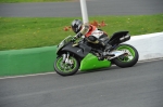 Mallory-park-Leicestershire;Mallory-park-photographs;Motorcycle-action-photographs;event-digital-images;eventdigitalimages;mallory-park;no-limits-trackday;peter-wileman-photography;trackday;trackday-digital-images;trackday-photos