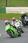 Mallory-park-Leicestershire;Mallory-park-photographs;Motorcycle-action-photographs;event-digital-images;eventdigitalimages;mallory-park;no-limits-trackday;peter-wileman-photography;trackday;trackday-digital-images;trackday-photos