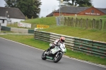 Mallory-park-Leicestershire;Mallory-park-photographs;Motorcycle-action-photographs;event-digital-images;eventdigitalimages;mallory-park;no-limits-trackday;peter-wileman-photography;trackday;trackday-digital-images;trackday-photos