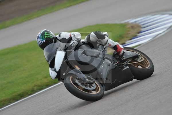 Motorcycle action photographs;Rockingham;Rockingham photographs;Trackday digital images;event digital images;eventdigitalimages;no limits trackday;peter wileman photography;rockingham corby northamptonshire;trackday;trackday photos