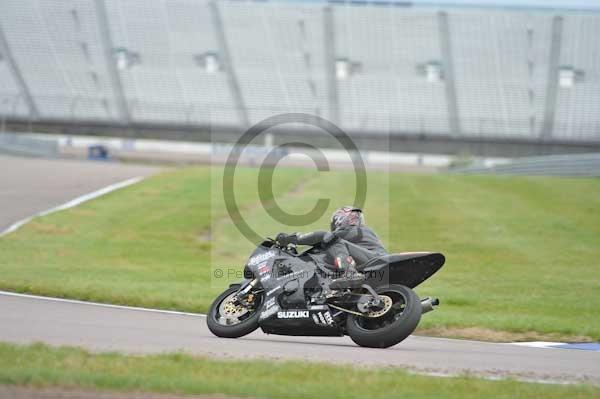 Motorcycle action photographs;Rockingham;Rockingham photographs;Trackday digital images;event digital images;eventdigitalimages;no limits trackday;peter wileman photography;rockingham corby northamptonshire;trackday;trackday photos