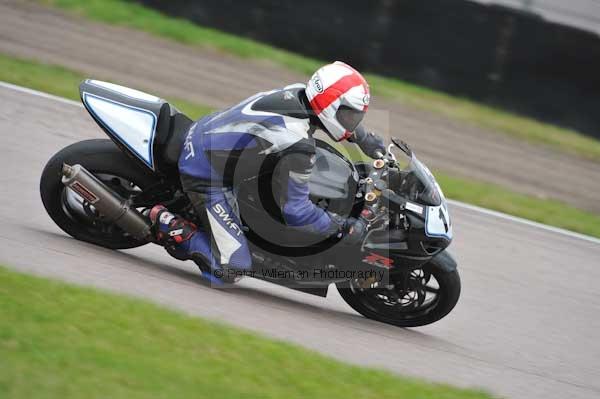 Motorcycle action photographs;Rockingham;Rockingham photographs;Trackday digital images;event digital images;eventdigitalimages;no limits trackday;peter wileman photography;rockingham corby northamptonshire;trackday;trackday photos