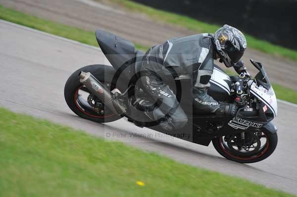 Motorcycle action photographs;Rockingham;Rockingham photographs;Trackday digital images;event digital images;eventdigitalimages;no limits trackday;peter wileman photography;rockingham corby northamptonshire;trackday;trackday photos