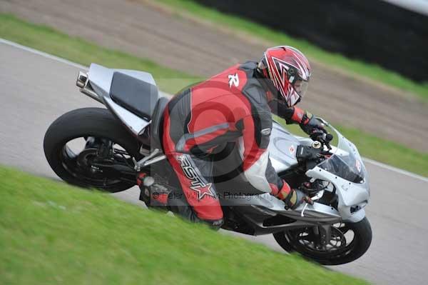 Motorcycle action photographs;Rockingham;Rockingham photographs;Trackday digital images;event digital images;eventdigitalimages;no limits trackday;peter wileman photography;rockingham corby northamptonshire;trackday;trackday photos