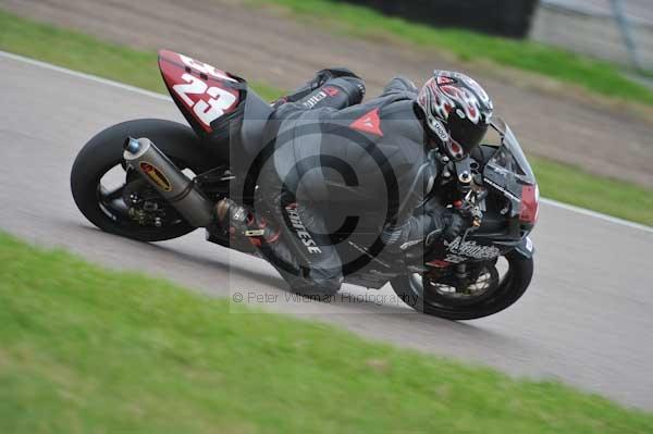Motorcycle action photographs;Rockingham;Rockingham photographs;Trackday digital images;event digital images;eventdigitalimages;no limits trackday;peter wileman photography;rockingham corby northamptonshire;trackday;trackday photos