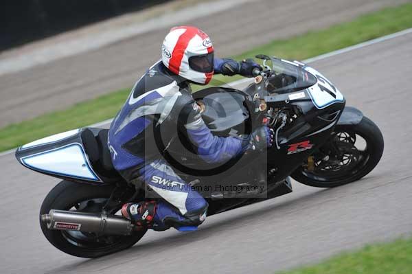 Motorcycle action photographs;Rockingham;Rockingham photographs;Trackday digital images;event digital images;eventdigitalimages;no limits trackday;peter wileman photography;rockingham corby northamptonshire;trackday;trackday photos