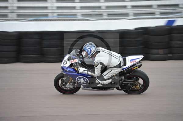 Motorcycle action photographs;Rockingham;Rockingham photographs;Trackday digital images;event digital images;eventdigitalimages;no limits trackday;peter wileman photography;rockingham corby northamptonshire;trackday;trackday photos