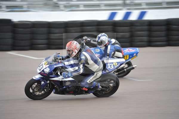 Motorcycle action photographs;Rockingham;Rockingham photographs;Trackday digital images;event digital images;eventdigitalimages;no limits trackday;peter wileman photography;rockingham corby northamptonshire;trackday;trackday photos