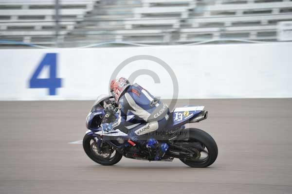 Motorcycle action photographs;Rockingham;Rockingham photographs;Trackday digital images;event digital images;eventdigitalimages;no limits trackday;peter wileman photography;rockingham corby northamptonshire;trackday;trackday photos