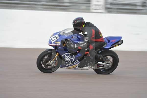 Motorcycle action photographs;Rockingham;Rockingham photographs;Trackday digital images;event digital images;eventdigitalimages;no limits trackday;peter wileman photography;rockingham corby northamptonshire;trackday;trackday photos
