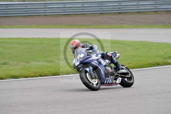 Motorcycle action photographs;Rockingham;Rockingham photographs;Trackday digital images;event digital images;eventdigitalimages;no limits trackday;peter wileman photography;rockingham corby northamptonshire;trackday;trackday photos