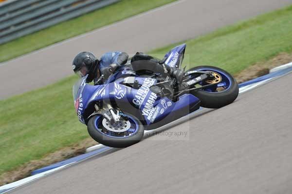 Motorcycle action photographs;Rockingham;Rockingham photographs;Trackday digital images;event digital images;eventdigitalimages;no limits trackday;peter wileman photography;rockingham corby northamptonshire;trackday;trackday photos