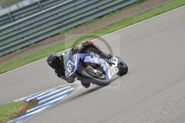 Motorcycle action photographs;Rockingham;Rockingham photographs;Trackday digital images;event digital images;eventdigitalimages;no limits trackday;peter wileman photography;rockingham corby northamptonshire;trackday;trackday photos
