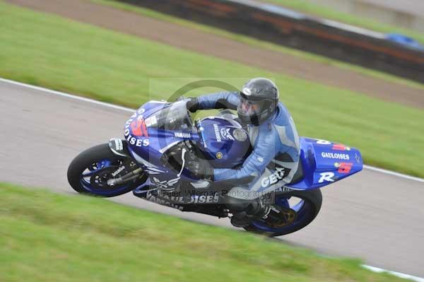 Motorcycle action photographs;Rockingham;Rockingham photographs;Trackday digital images;event digital images;eventdigitalimages;no limits trackday;peter wileman photography;rockingham corby northamptonshire;trackday;trackday photos