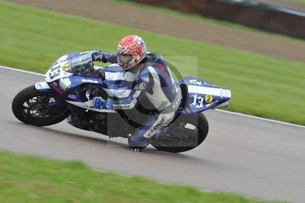 Motorcycle action photographs;Rockingham;Rockingham photographs;Trackday digital images;event digital images;eventdigitalimages;no limits trackday;peter wileman photography;rockingham corby northamptonshire;trackday;trackday photos